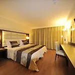 מלון Europa 4*