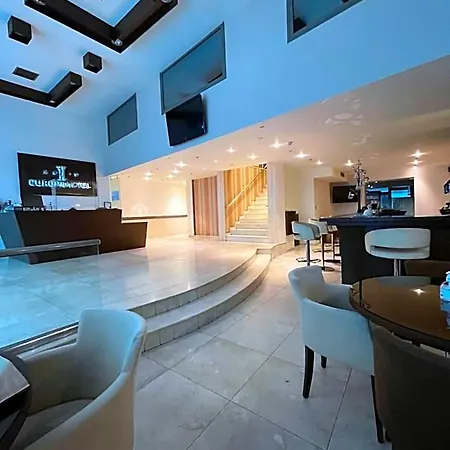 Europa 4*