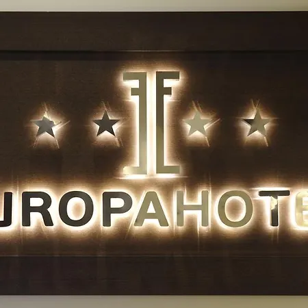 Europa 4*