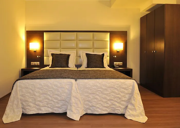 欧罗巴酒店 4* 卡斯托里亚